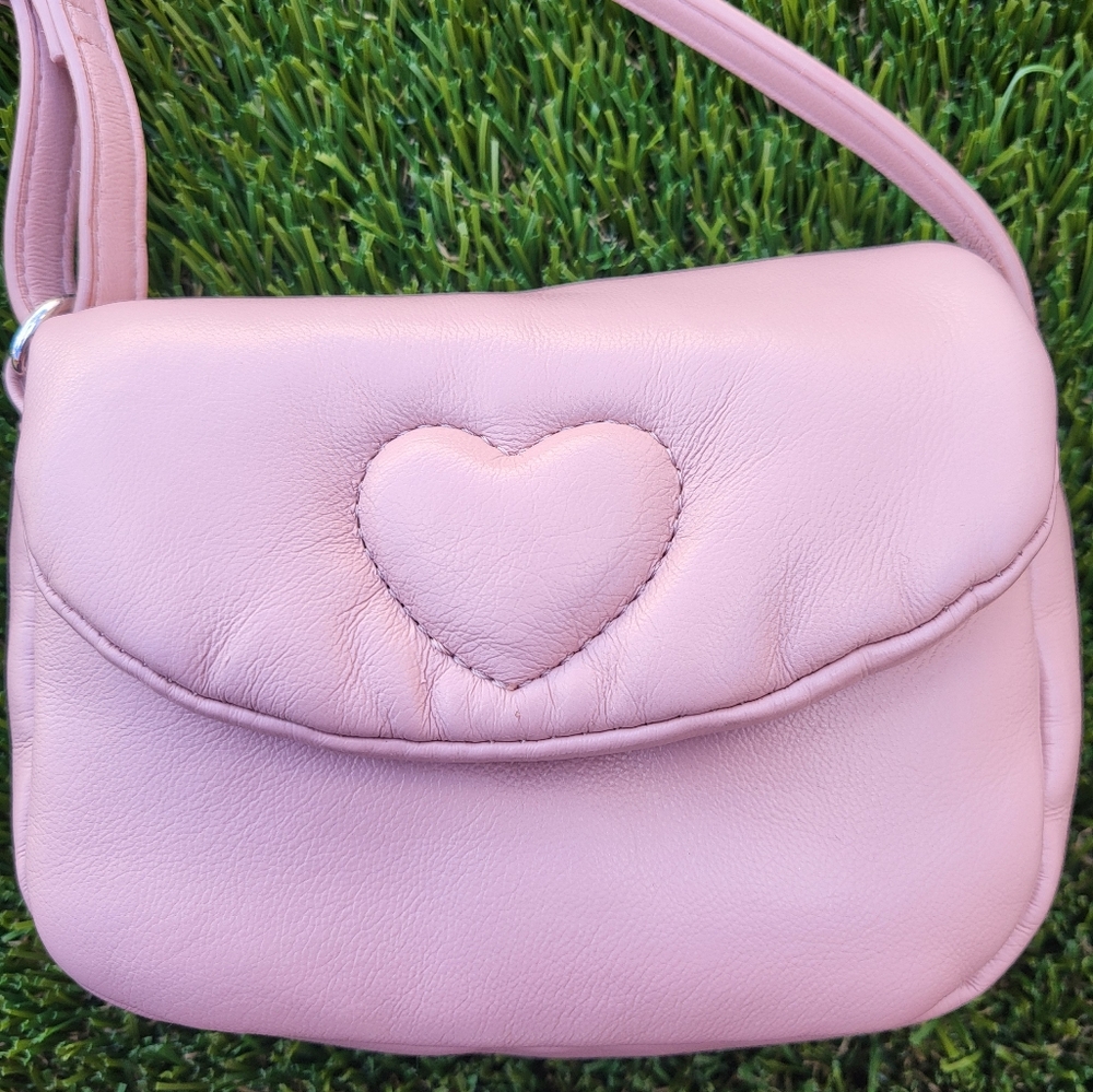 Zara Pink Soft Faux Leather Heart Mini Crossbody Bag. - Picture 3 of 16